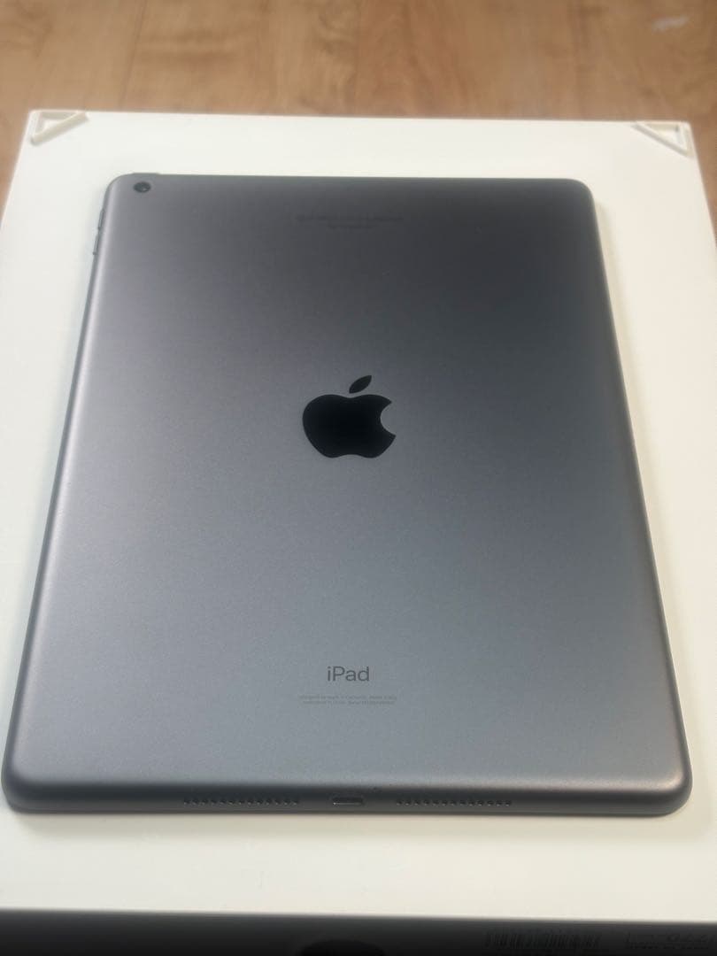 Apple iPad 第9世代　256GB スペースグレー