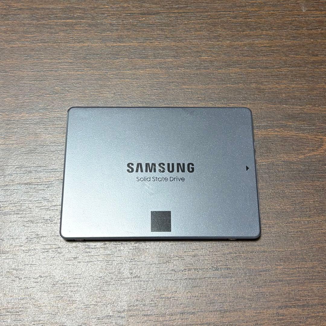 【高騰中】大容量8TB！Samsung SSD 870 QVO 動作◎