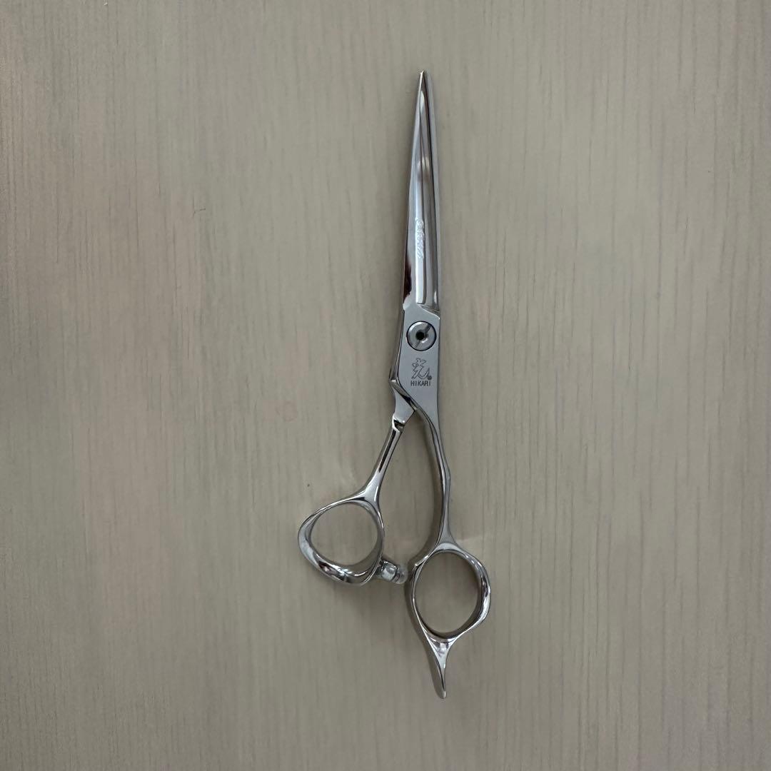 Ki　光シザー　ニーナコスモス