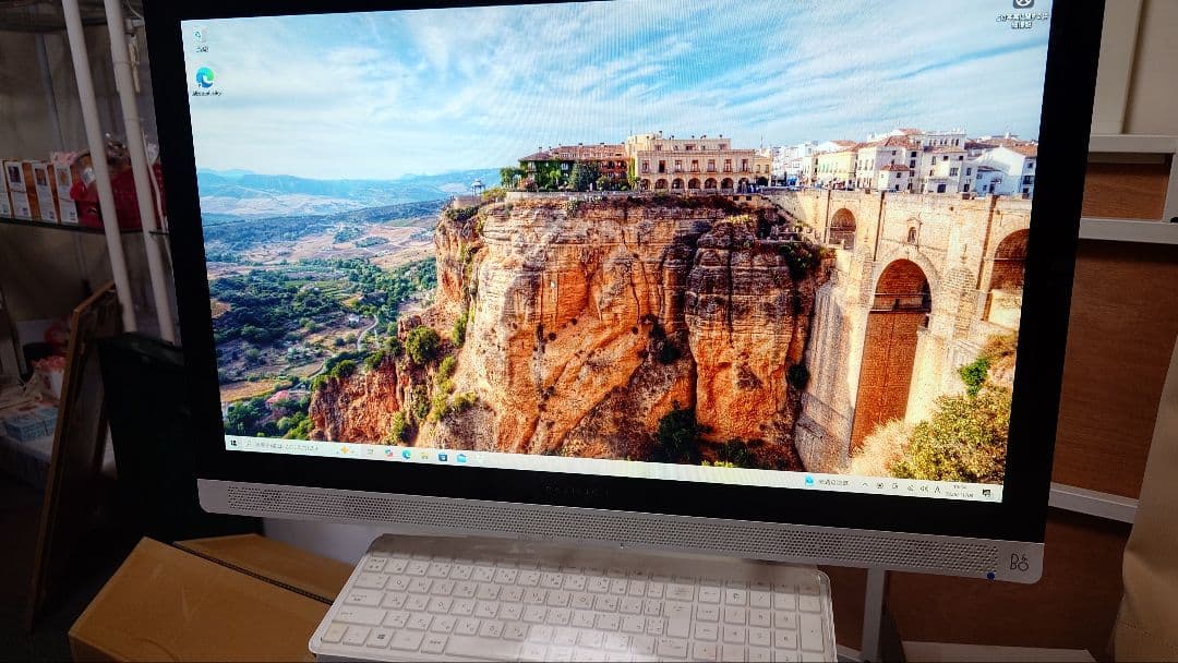 HP社製　ディスプレイ一体型　オールインワンPC