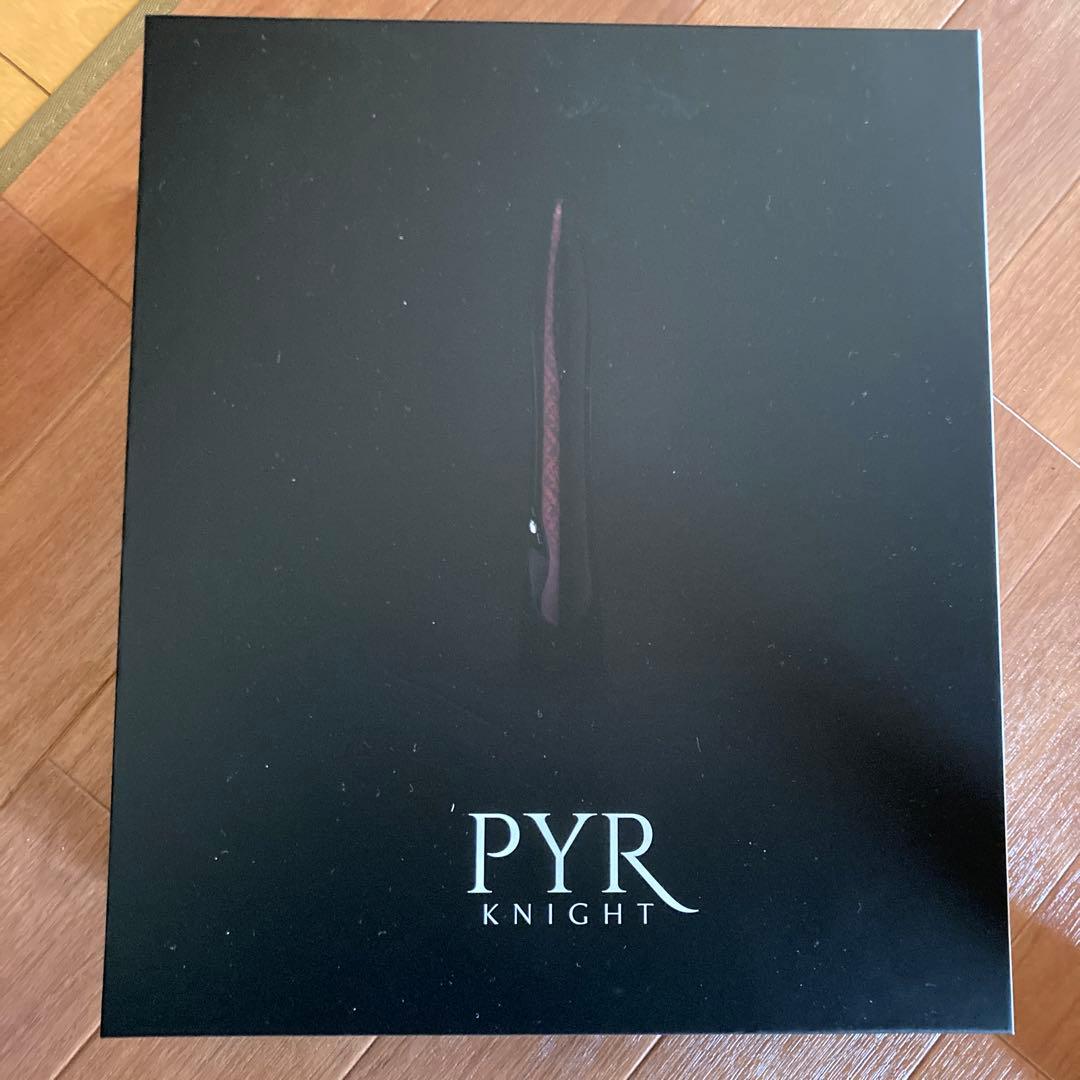 PYR パイラナイト