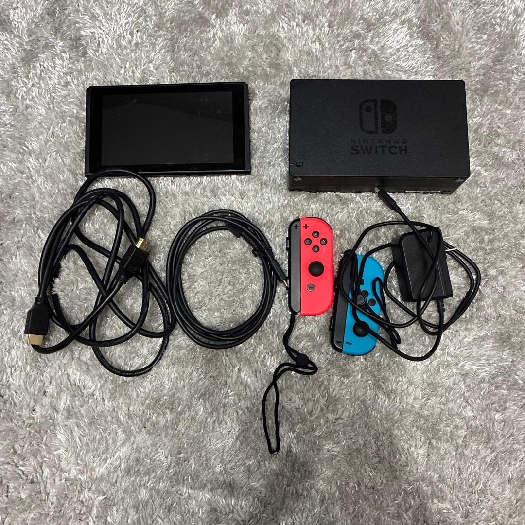 Nintendo Switch 本体 + 付属品　スイッチ