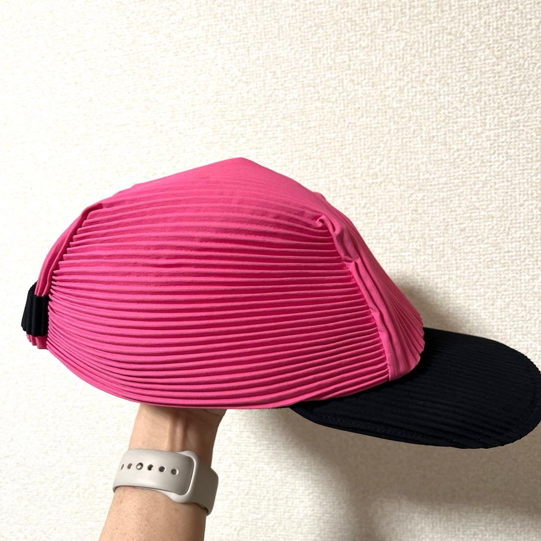 HOMME PLISSÉ ISSEY MIYAKE PLEATS CAP