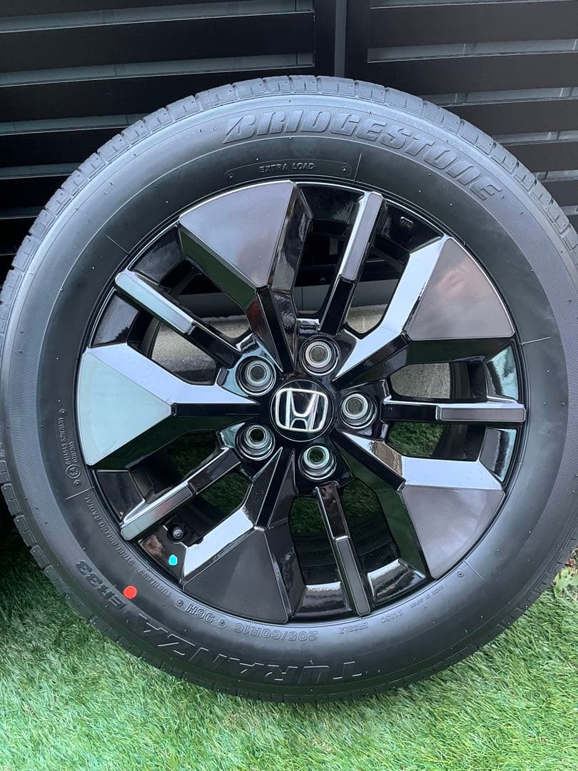 新型ステップワゴンRP7純正タイヤホイール4本セットブリヂストン新車外し送料込み