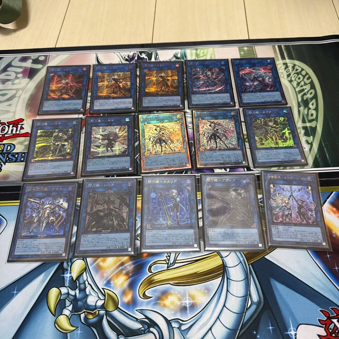 遊戯王　閃刀姫デッキ　スリーブ付き