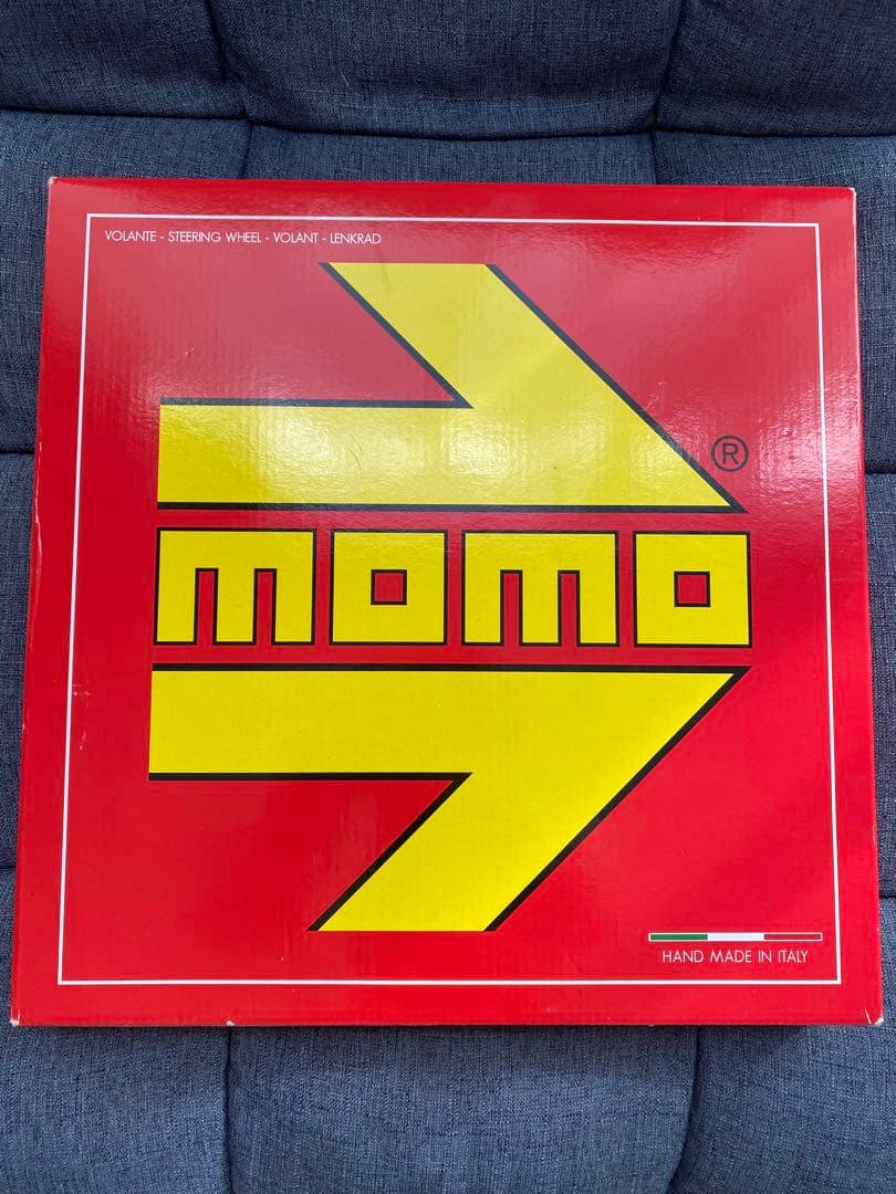 ｍｏｍｏステアリング　コンペティション　　３５０ｍｍ