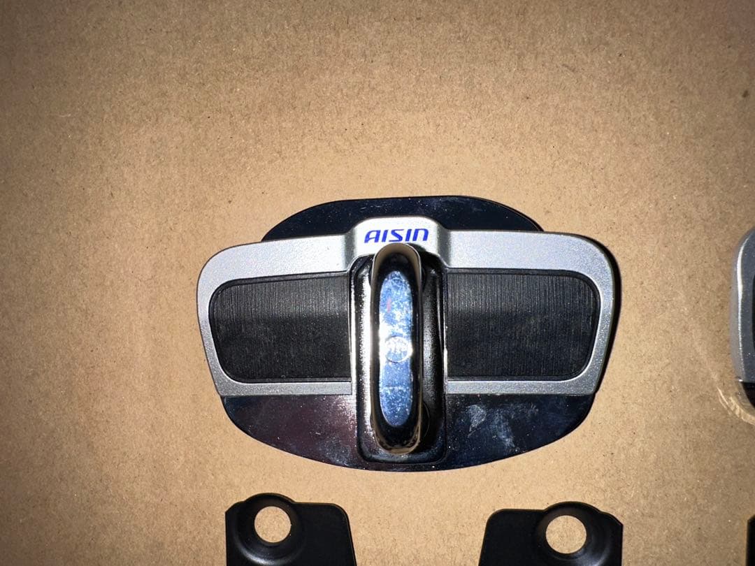 aisin ドアスタビライザー zc33sに装着可能！