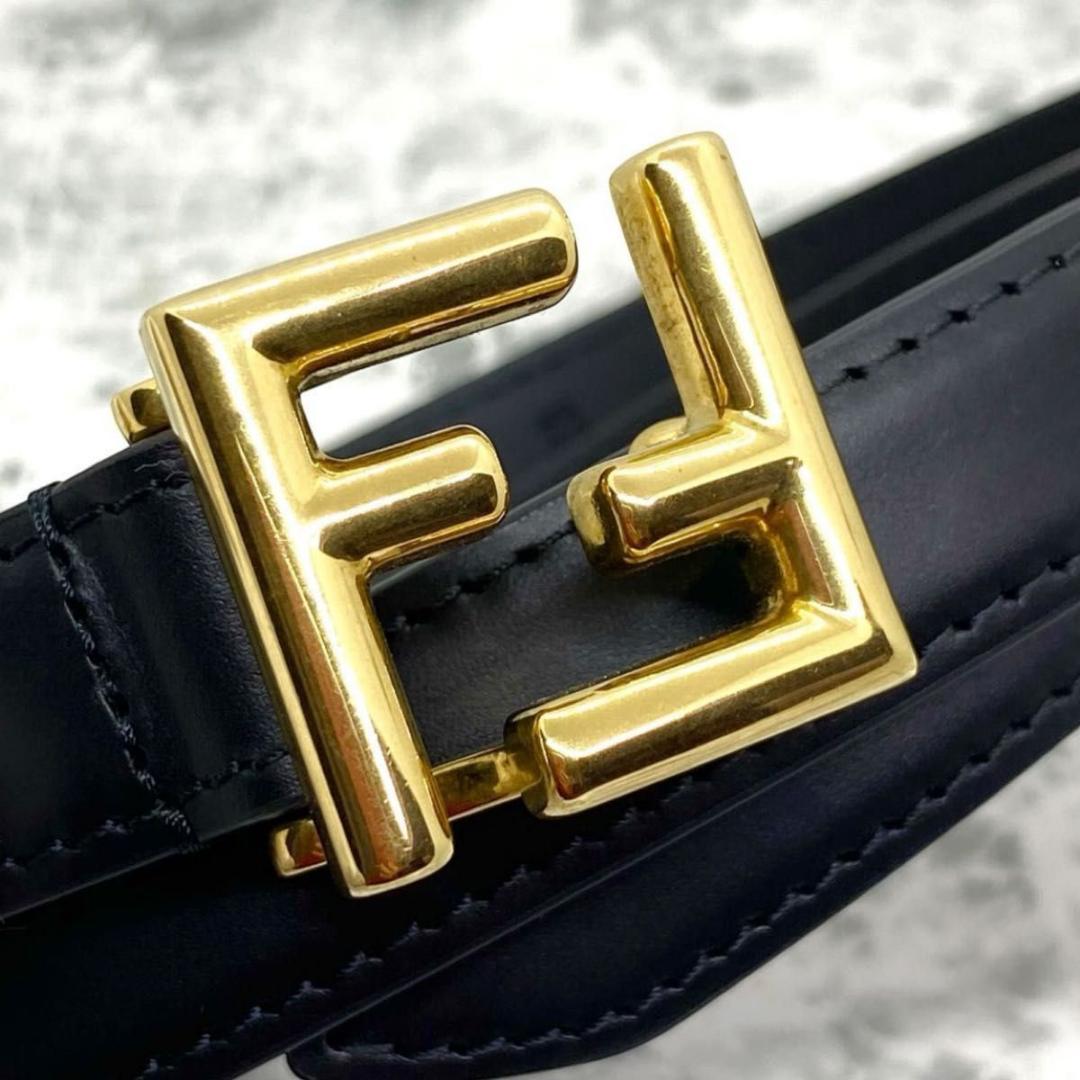 極美品 FENDI フェンディ ベルト ズッカ ゴールド金具 保存袋付き