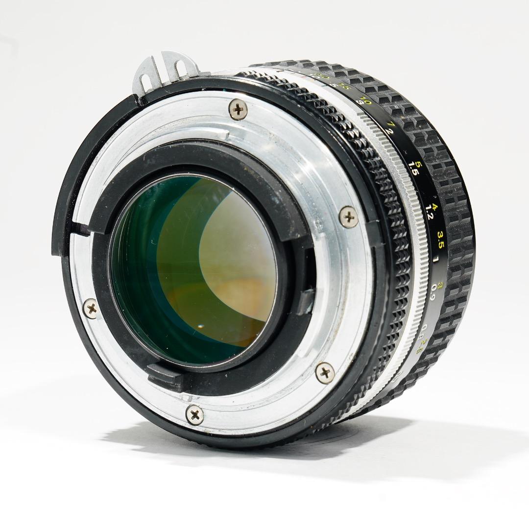 【極美品】動作◎ ニコン　Ai Nikkor 50mm F1.4 940