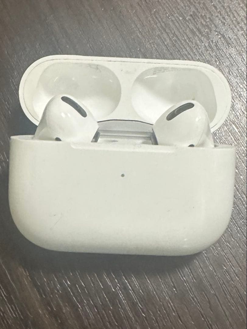 AirPods Pro ホワイト 本体 イヤホン