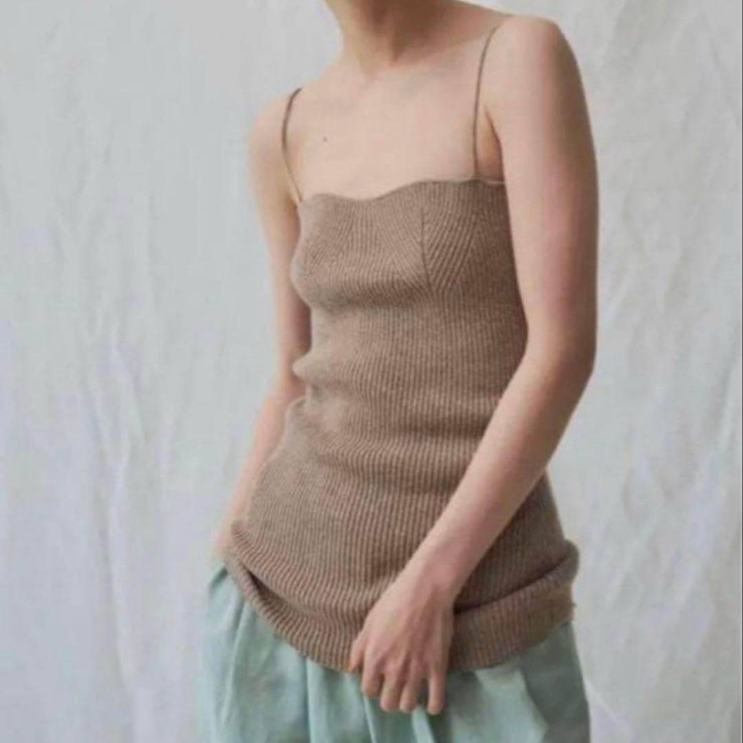 美品　mediam ミディアム　Knit Bare Top