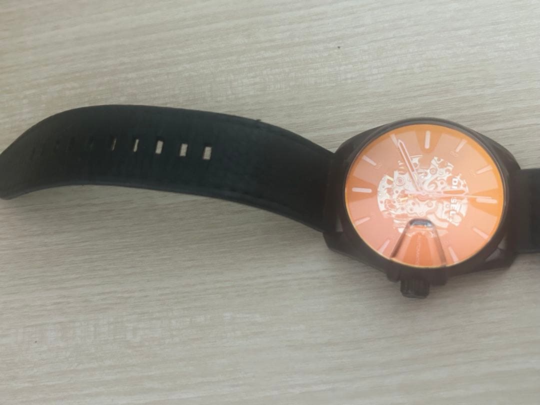 DIESEL DZ1967 自動巻き時計 オレンジ/ブラック