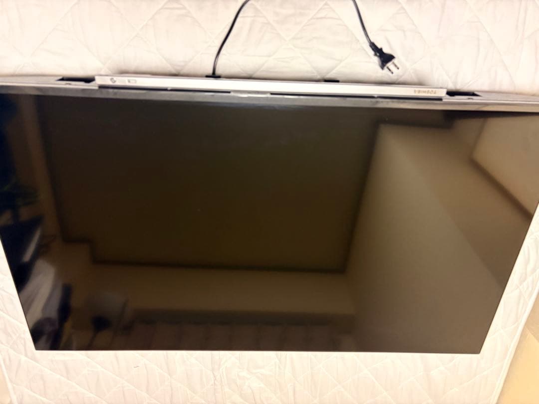 【美品】TOSHIBA 43M530X 43V型 4K液晶テレビ壁掛けスタンド付