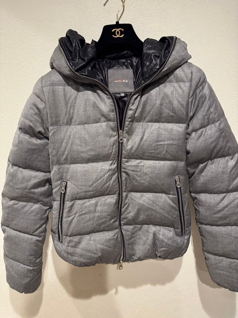 DUVETICA グレー キルティング ダウンジャケット フード付き
