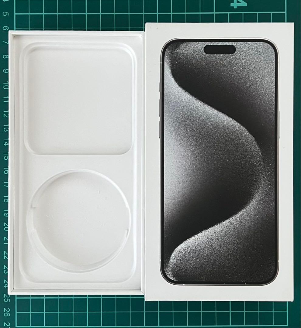 Apple iPhone 15 Pro ホワイト　256