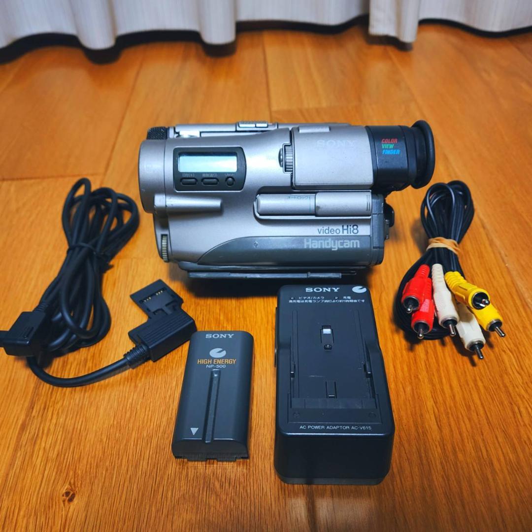 【動作確認済】SONY Hi8 高画質 CCD-TR1 ビデオカメラ セット