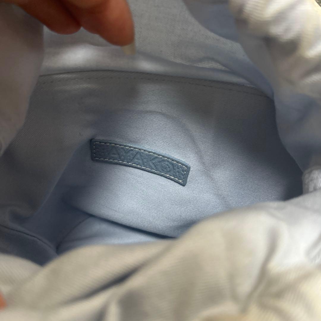 入手困難　Ayako アイスブルー　バック