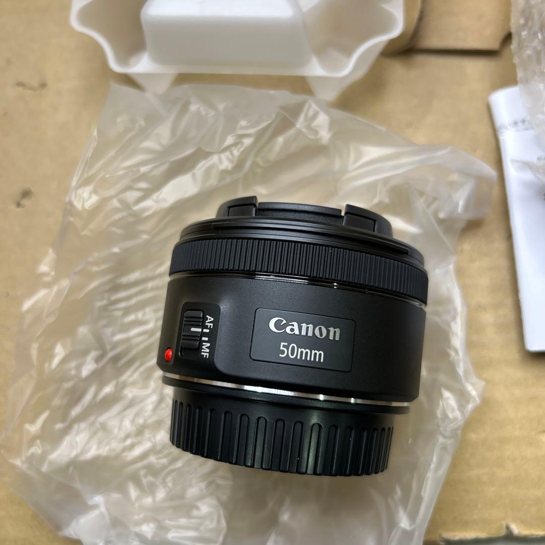 キヤノン　単焦点レンズ EF50mm F1.8 STM