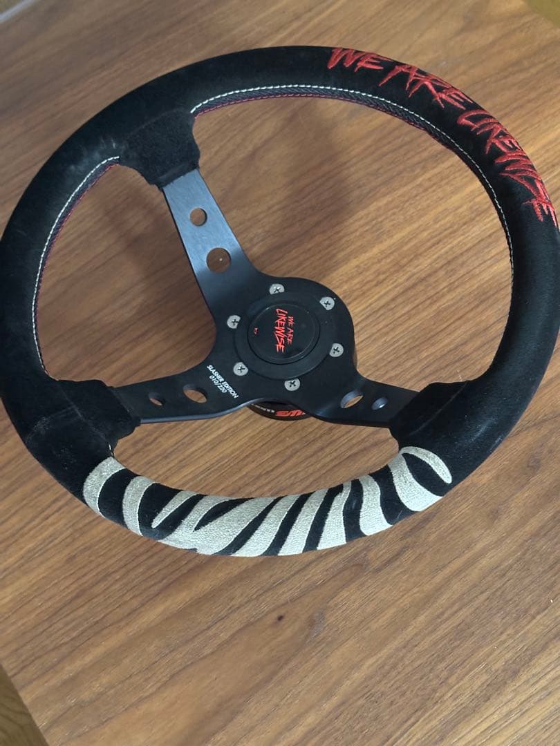 LINEWISE220本限定 ステアリング ラフィックスII装着済