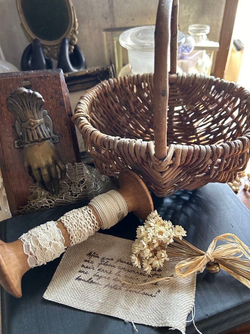 アンティーク ベルギーレース 3種 糸巻き 小さなブーケ パニエセット