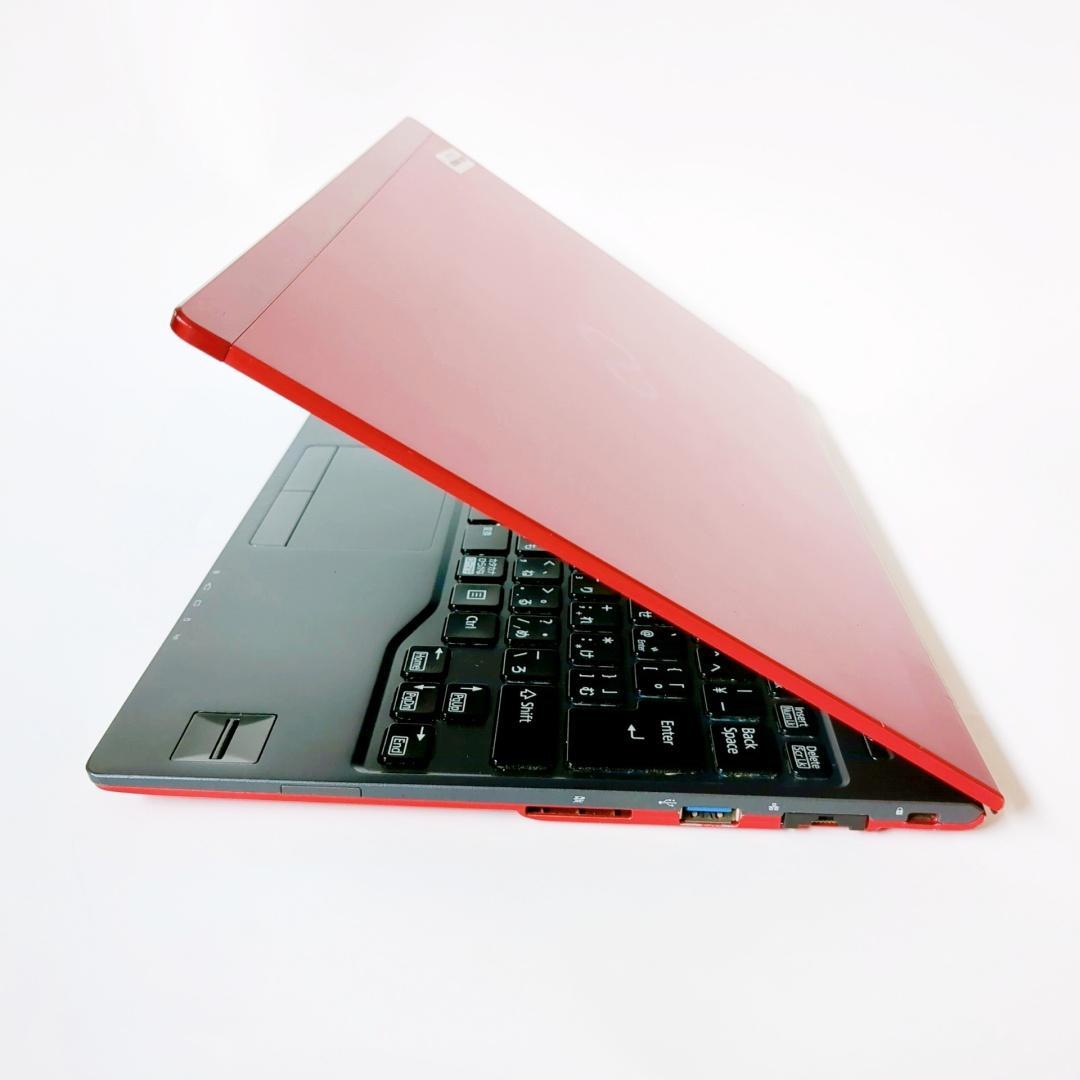 爆速SSD256GB✨メモリ8GB✨すぐ使える設定済✨軽量赤ノートパソコン✨