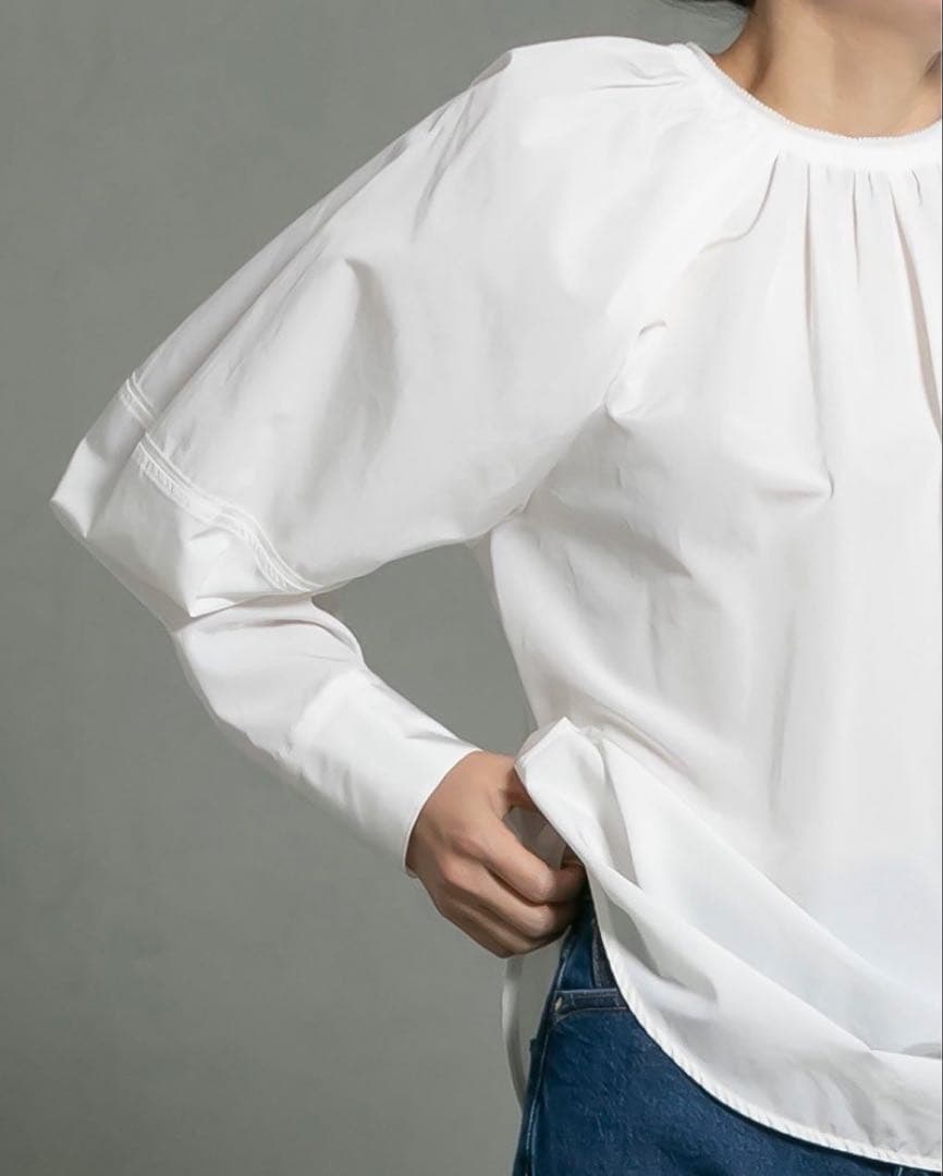 LUDLOWホワイト バルーンスリーブ トップス