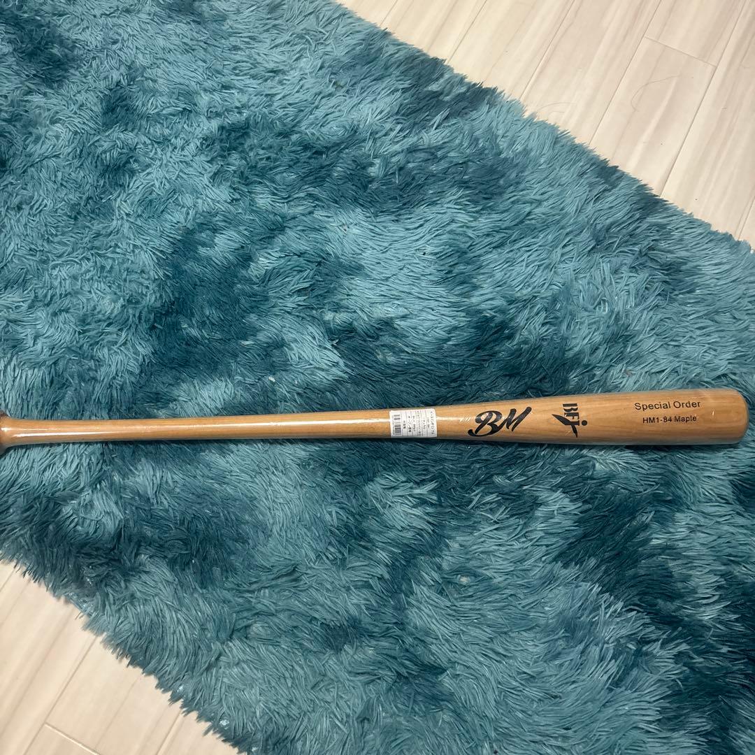 硬式木製バット　ベースマン　bfjマーク付きメイプル バット 84cm 880g