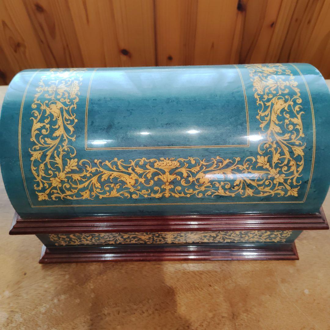 リュージュ青と金の装飾 木製オルゴール