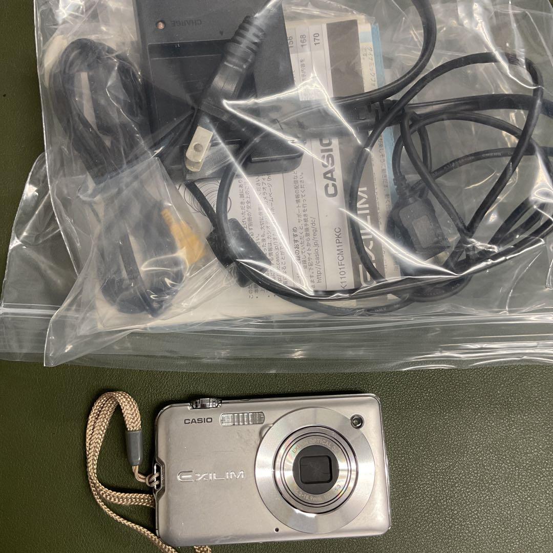 P3066 CASIO EXILIM EX-S12 コンパクトデジタルカメラ