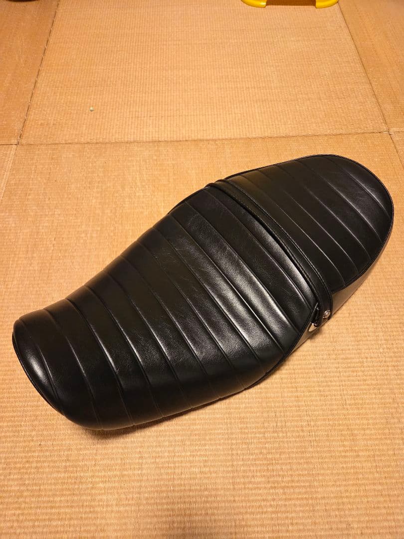 ★☆★☆ケツ痛対策◎　アシヤシートz900rs T-NET使用 ロゴ刺繍入り