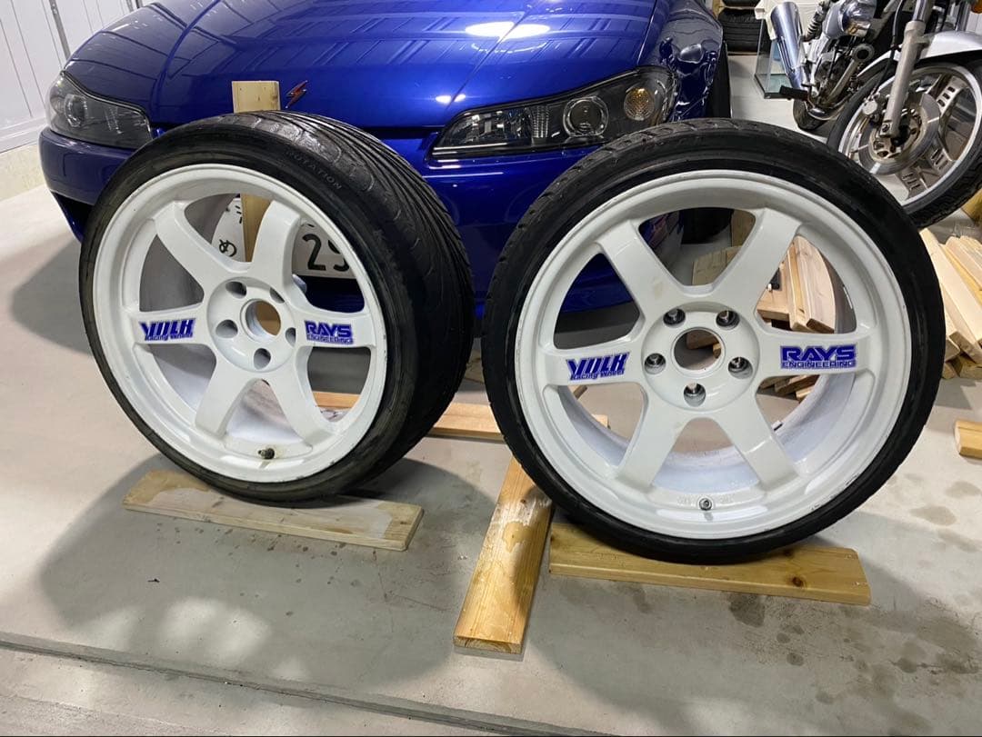 RAYS VOLKRACING TE37 9.5j+12 17インチ 2本