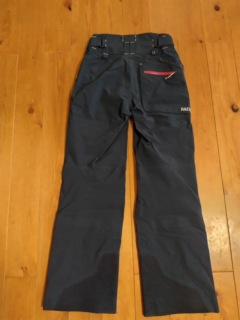 ピークパフォーマンス ヘリアルパインパンツ　GORE-TEX　 スキーウェア