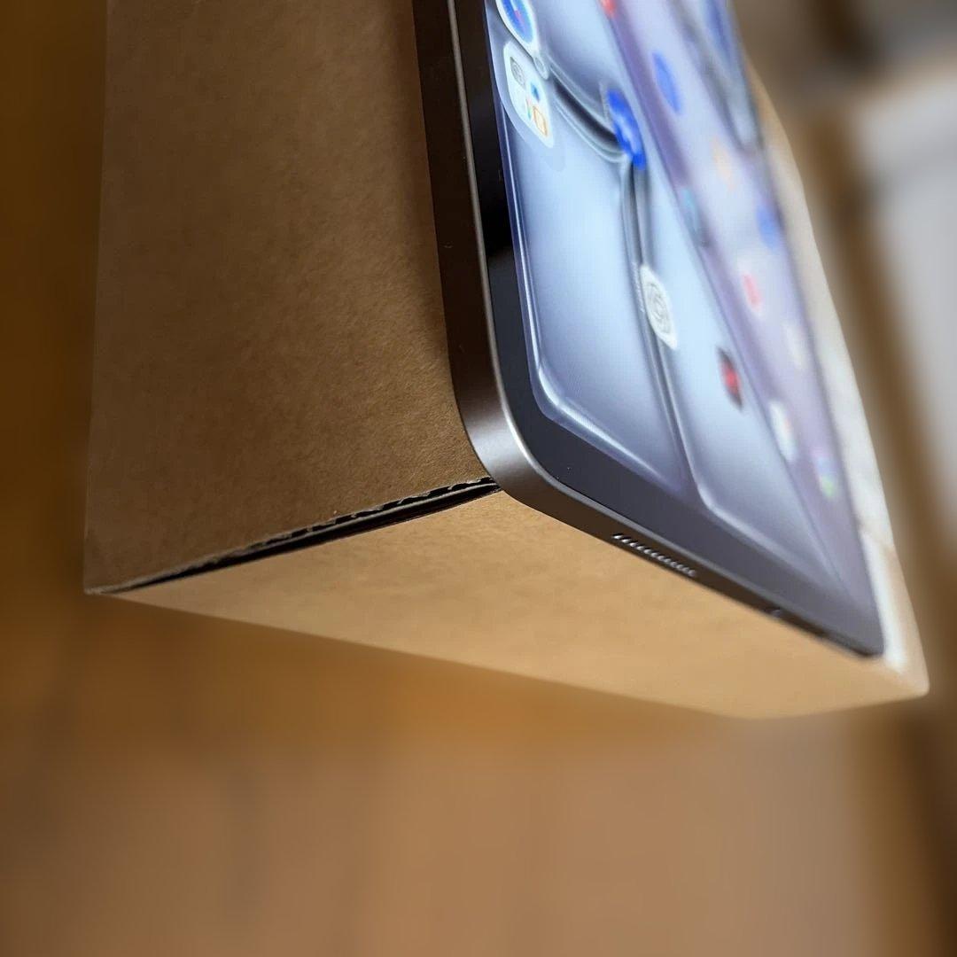 Apple iPad Air (M2) 13インチ 128GB Wi-Fi