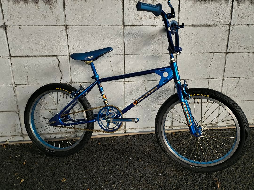 は*か様 Team Attackers BMXバイク 青