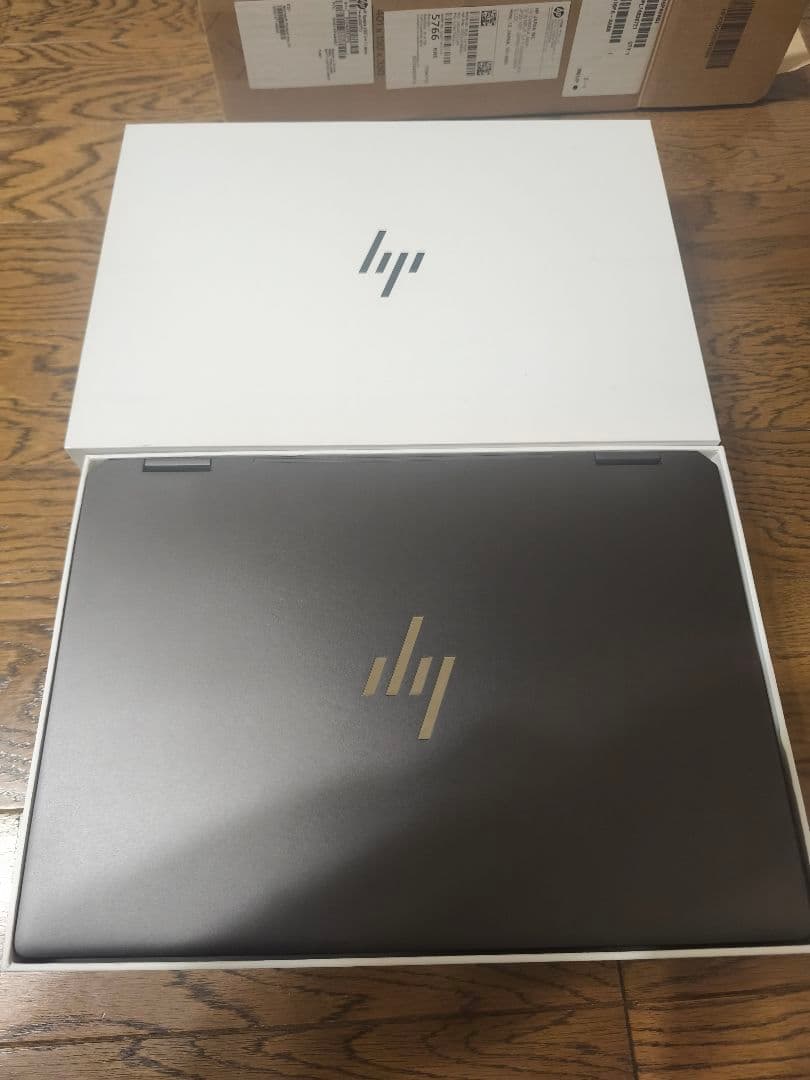 HP Spectre x360 14eu0007TU マルチハブ SD1TB付