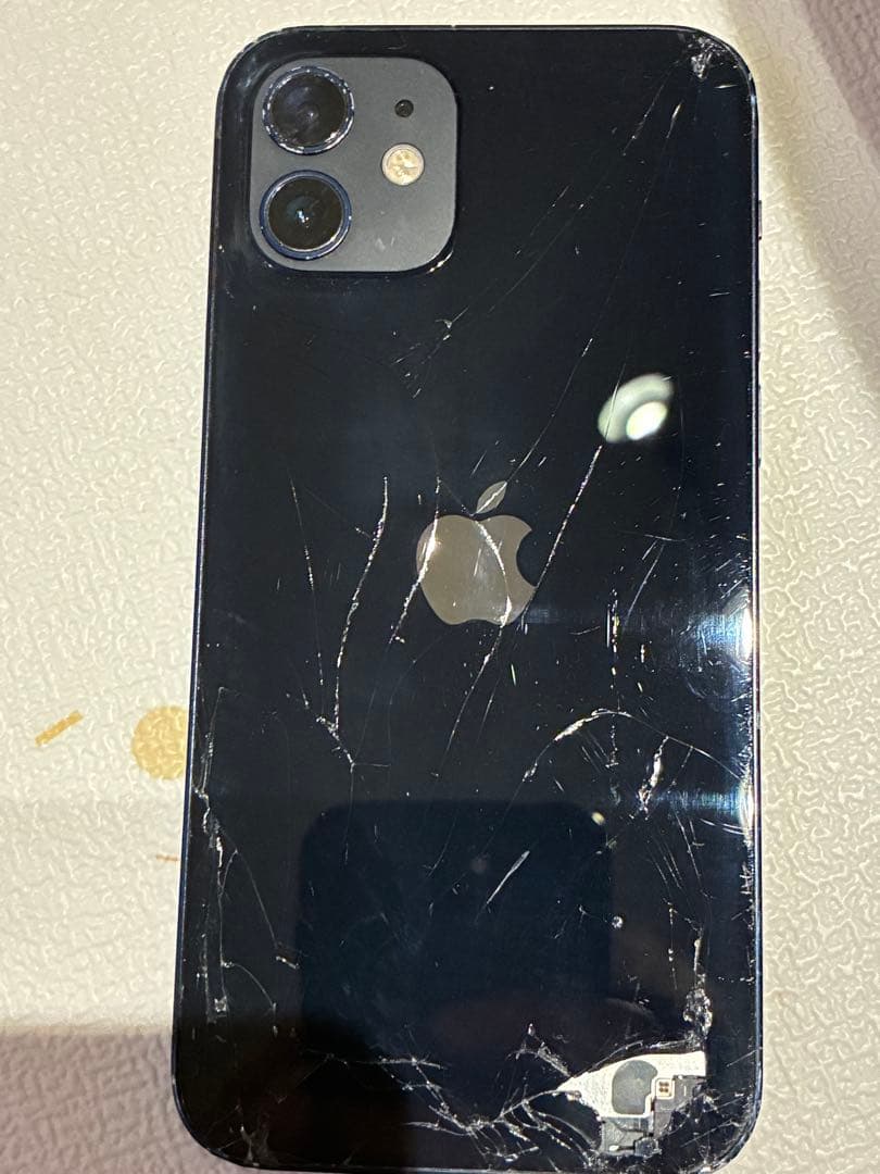 スマートフォン本体 iPhone12 64G