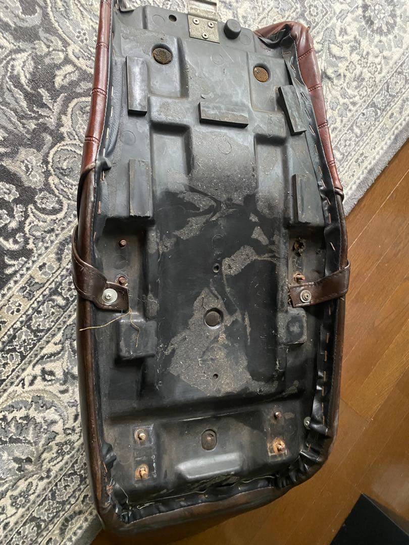 GSX400E GSX250E ゴキ用　3段シート　約40センチ