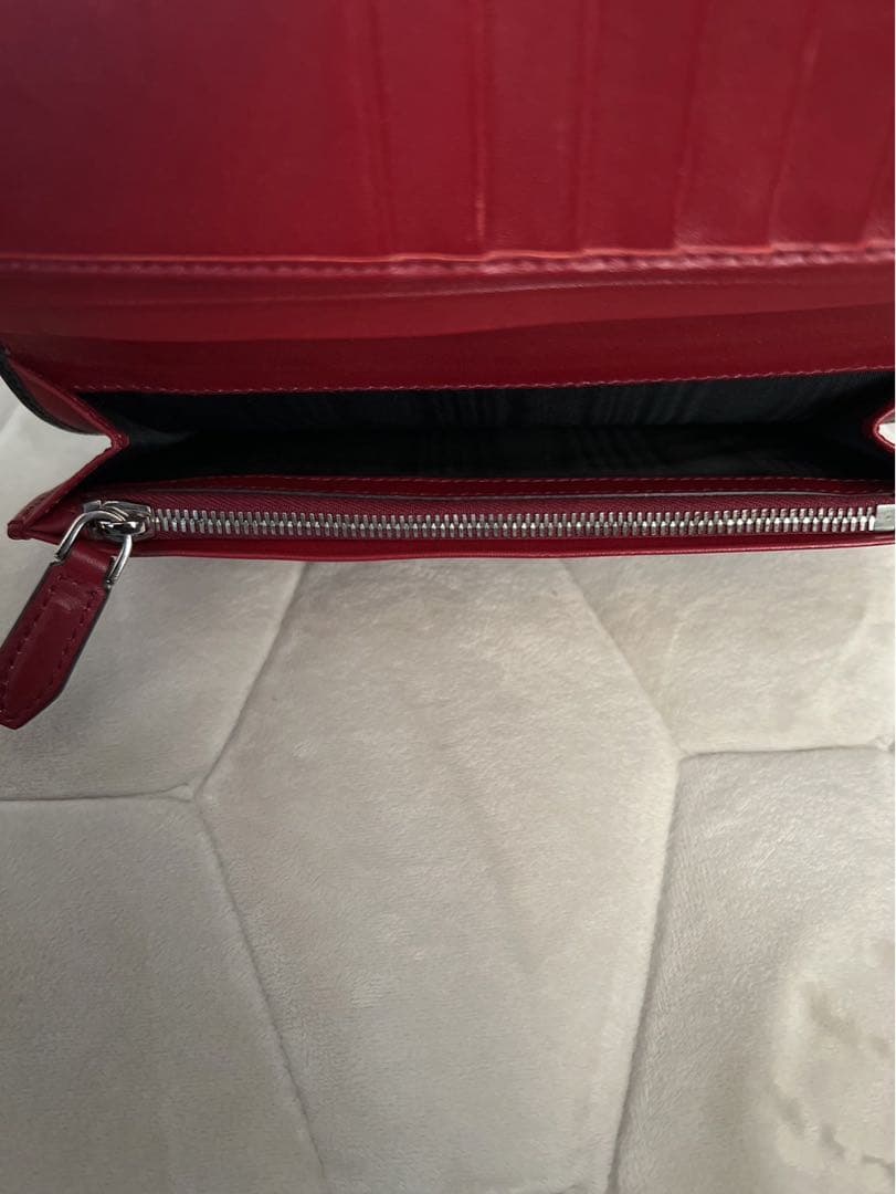 ゲ*ー様 Salvatore Ferragamo ブラック長財布