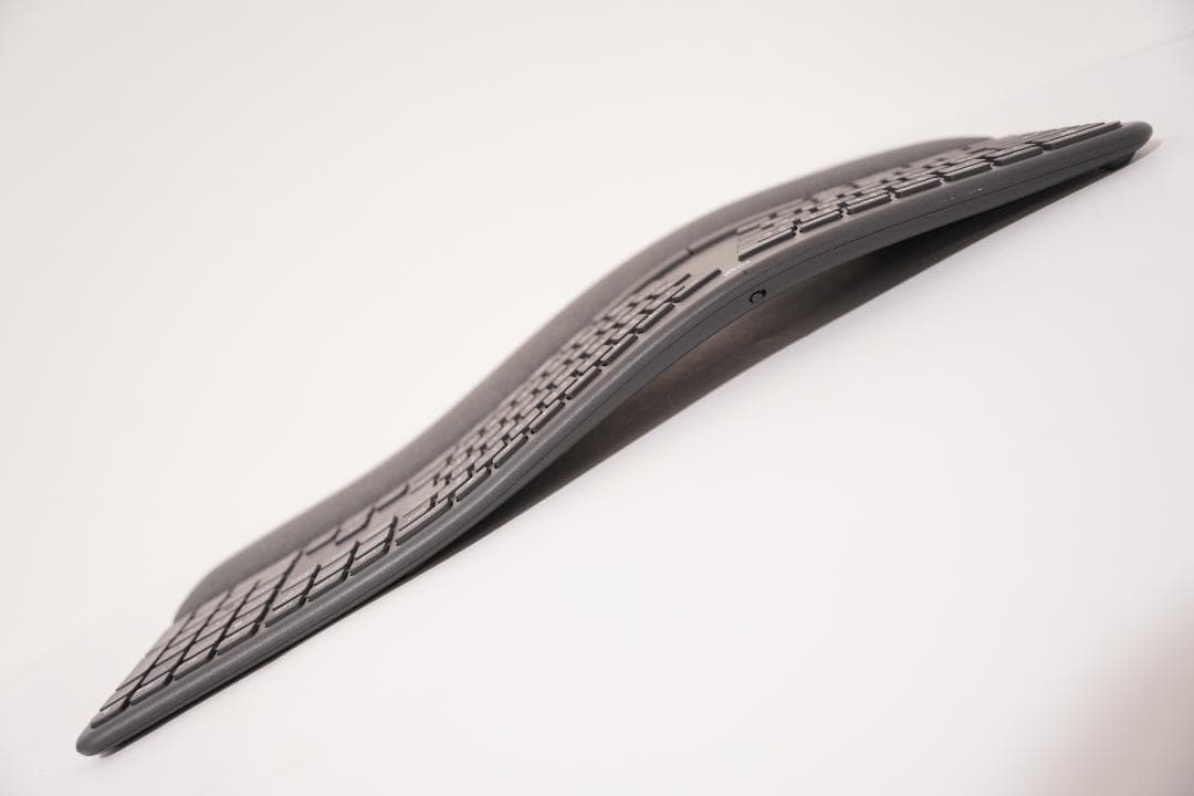 ロジクールERGO K860 エルゴノミック キーボード ワイヤレスキーボード