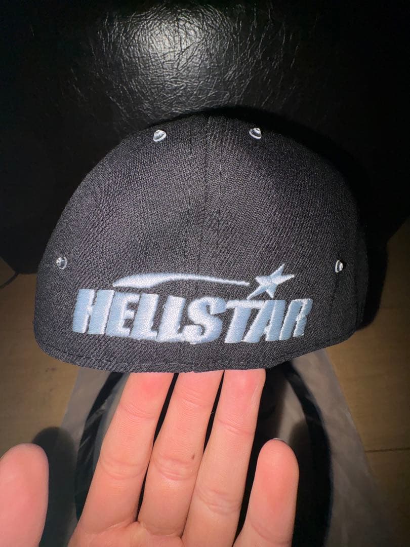 ビー　HELLSTAR(※タグ参照)BLACK キャップ