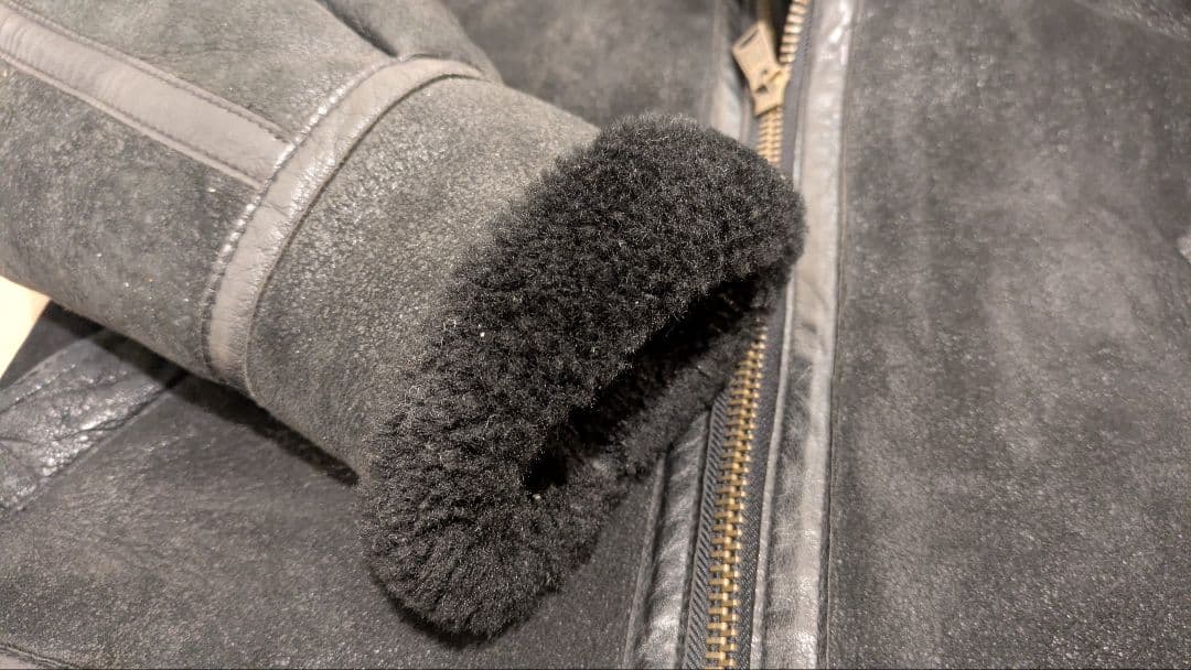 ALPHA INDUSTRIES B3リアルムートン羊革 Mサイズ