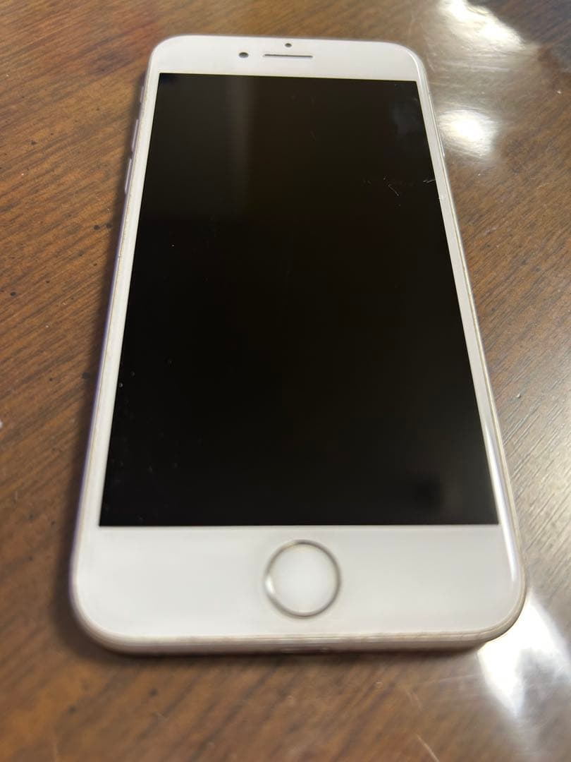 iPhone 7 32GB シルバー　SIMロック解除済