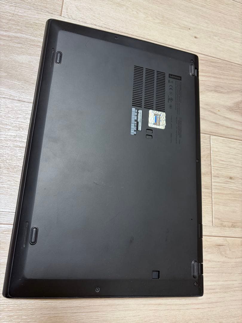ThinkPad X1 Carbon Gen6｜第8世代Core-i5｜8GB