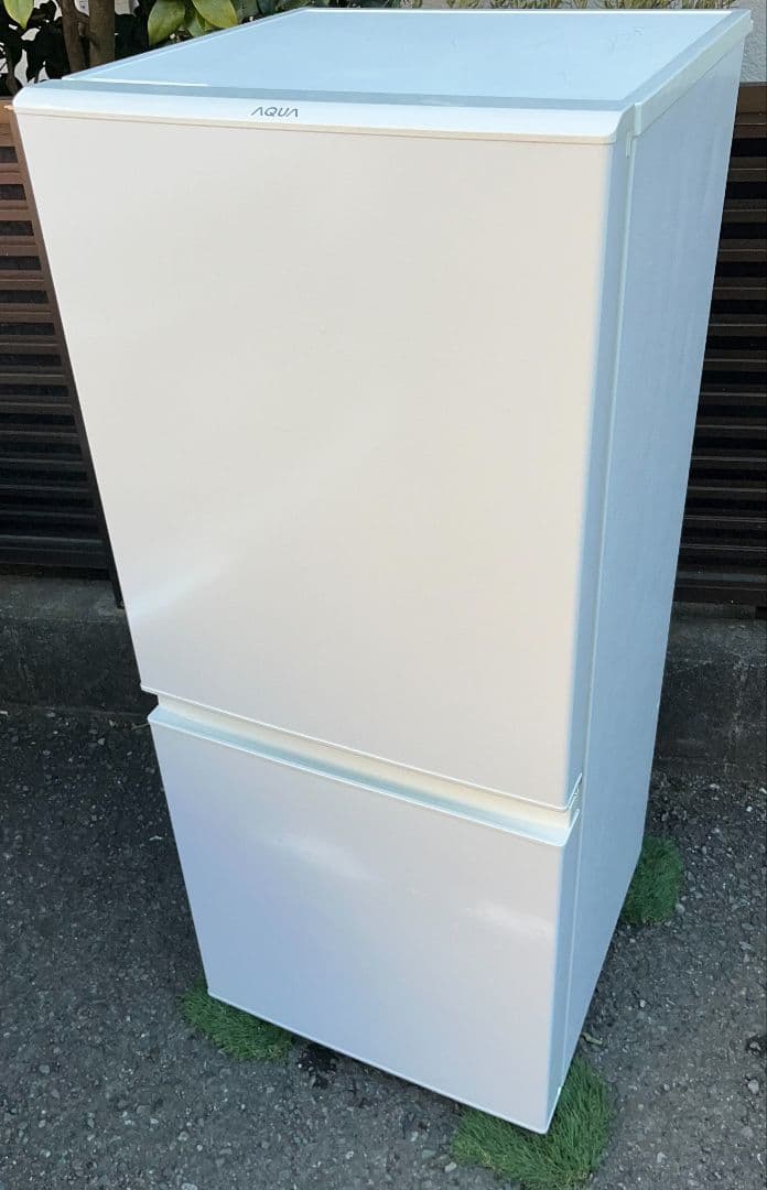 特価アクア冷凍冷蔵庫　126L 静音設計　LED照明自動霜取り機能付2020年製