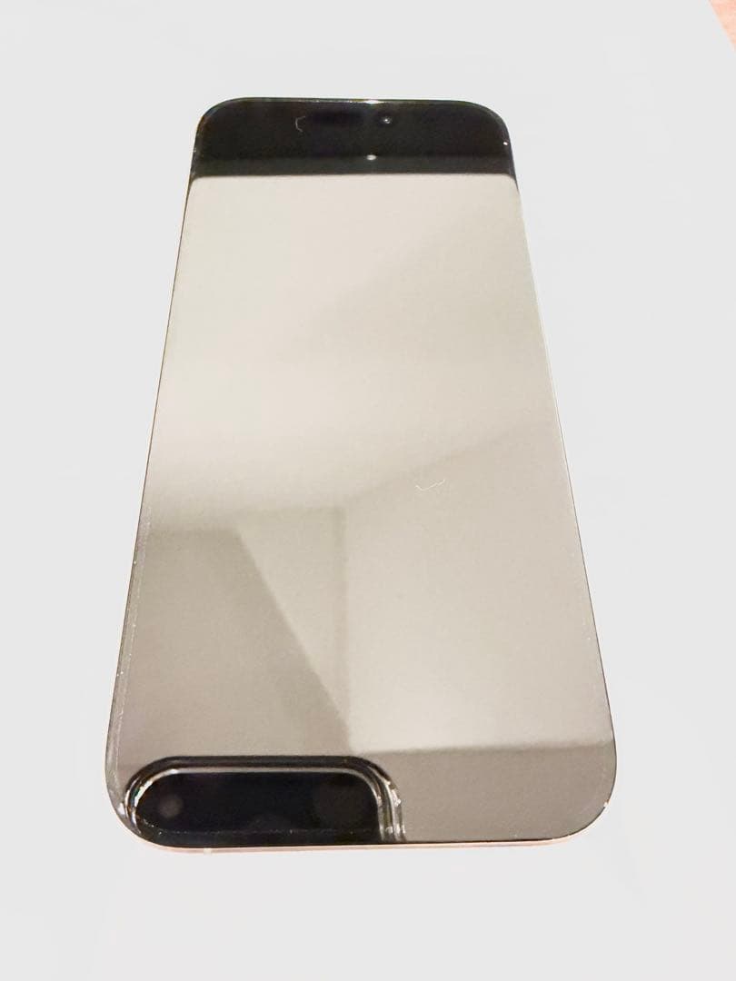 超美品iPhone15Pro 128GBナチュラルチタニウム バッテリー100%