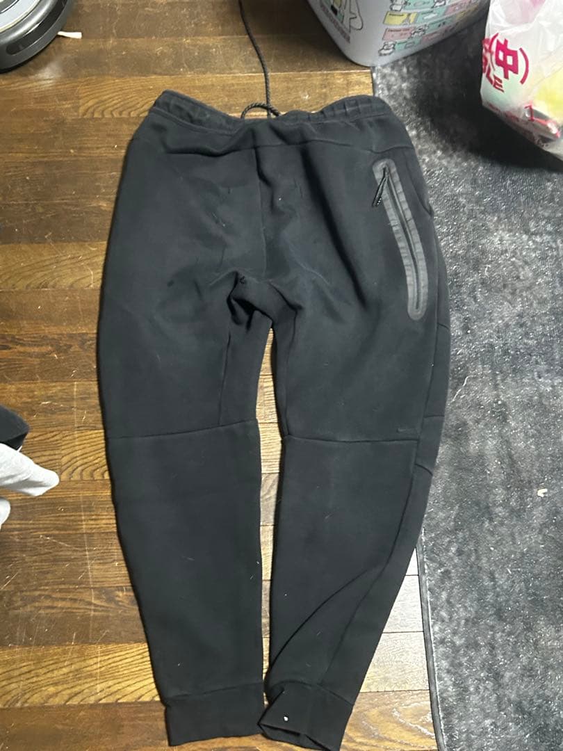 ナイキ　テックフリース　パーカー　ジョガーパンツ　上下セットアップ　ブラック　黒