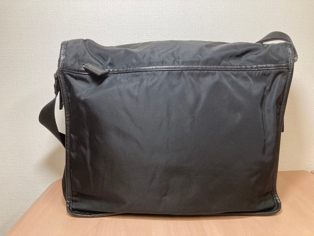 美品★PRADA★プラダ★メッセンジャーバッグ ★サフィアーノ×ナイロン★