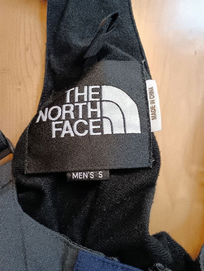 ノースフェイススノーパンツ