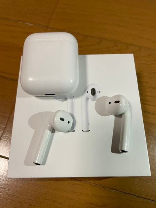 Apple AirPods 第二世代