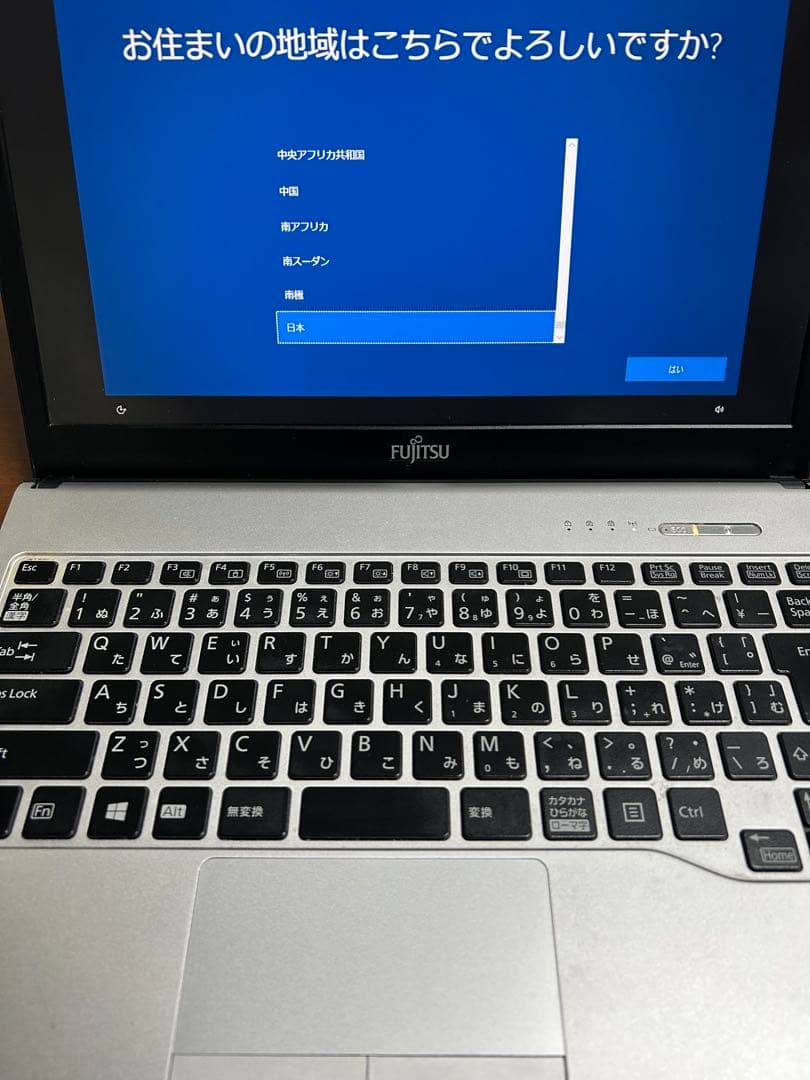 Fujitsu LIFEBOOK ノートPC